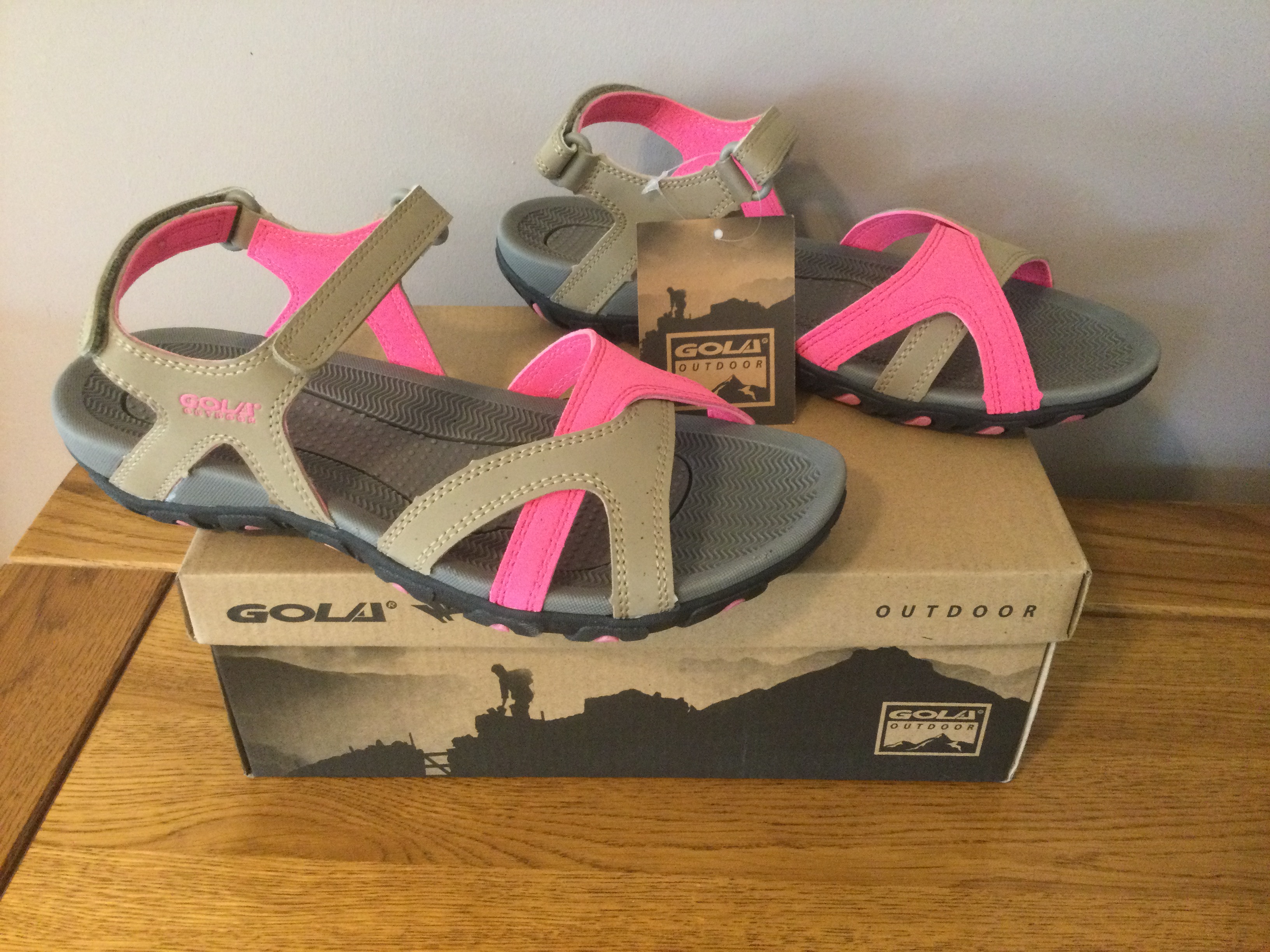 Gola Womens “Cedar” Hiking Sandals, Taupe/Hot Pink, Size 7 - Brand New - Image 2 of 4