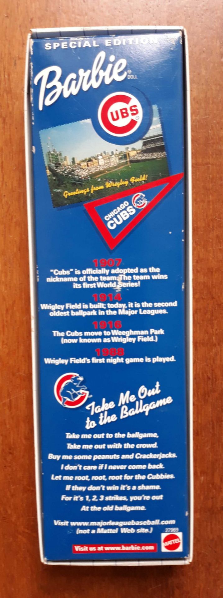 Barbie Special Edition 2000 Chicago Cubs Fan (#0273) - Image 9 of 11