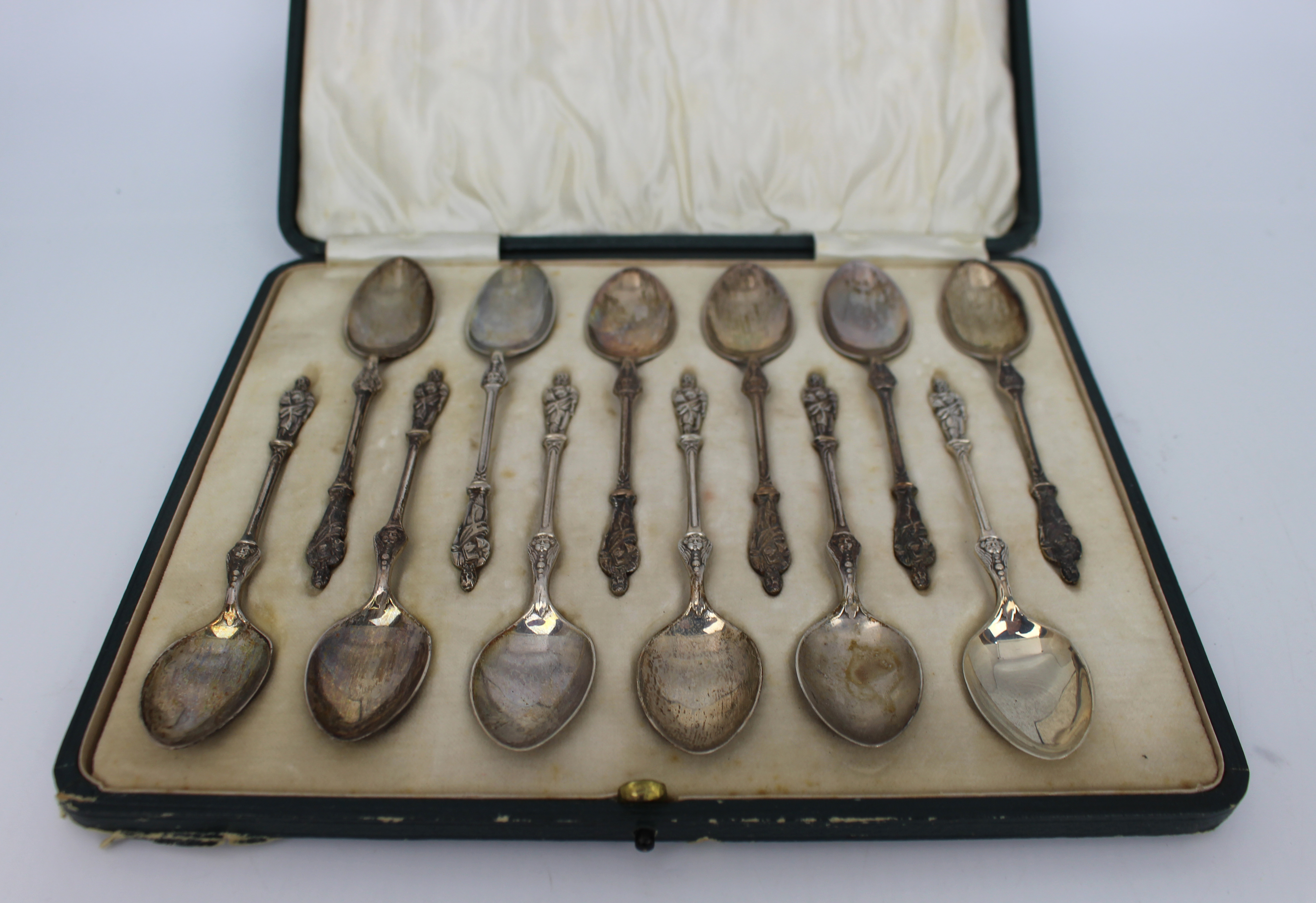 Cased Set of 12 Apostle Spoons by Charles Wilkes 1914 - Image 4 of 5