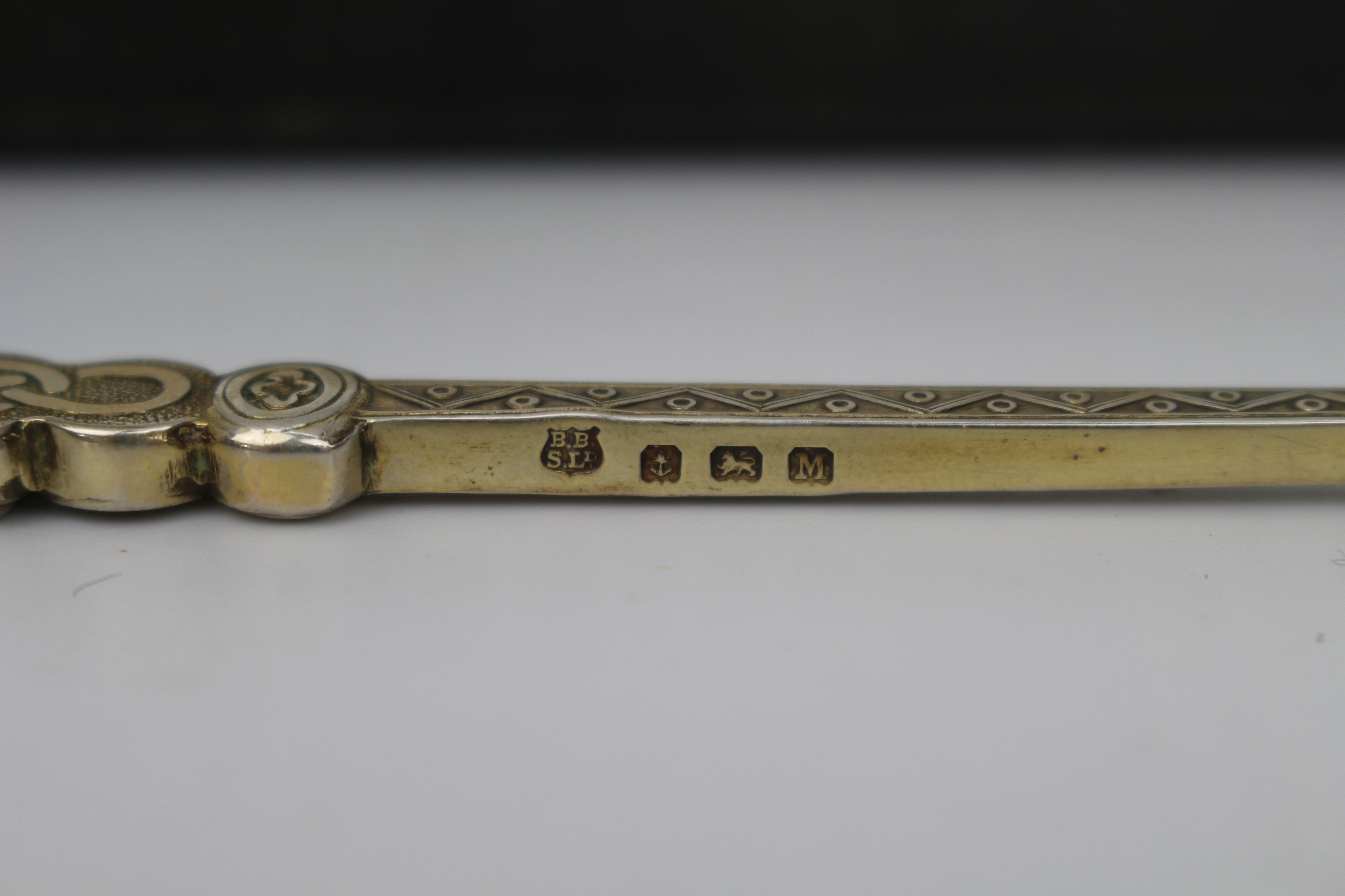 Pair of Cased Silver Gilt Anointing Spoons Birmingham 1936 - Image 2 of 12