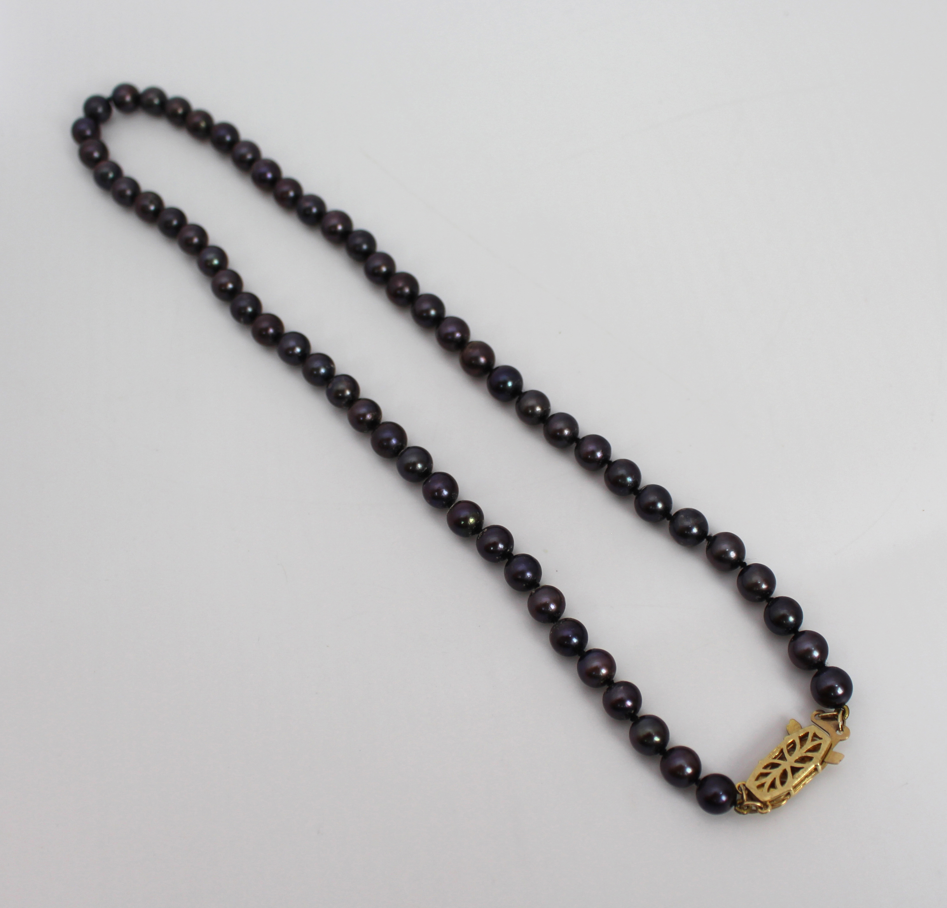 Black Pearl Necklace - Image 3 of 6