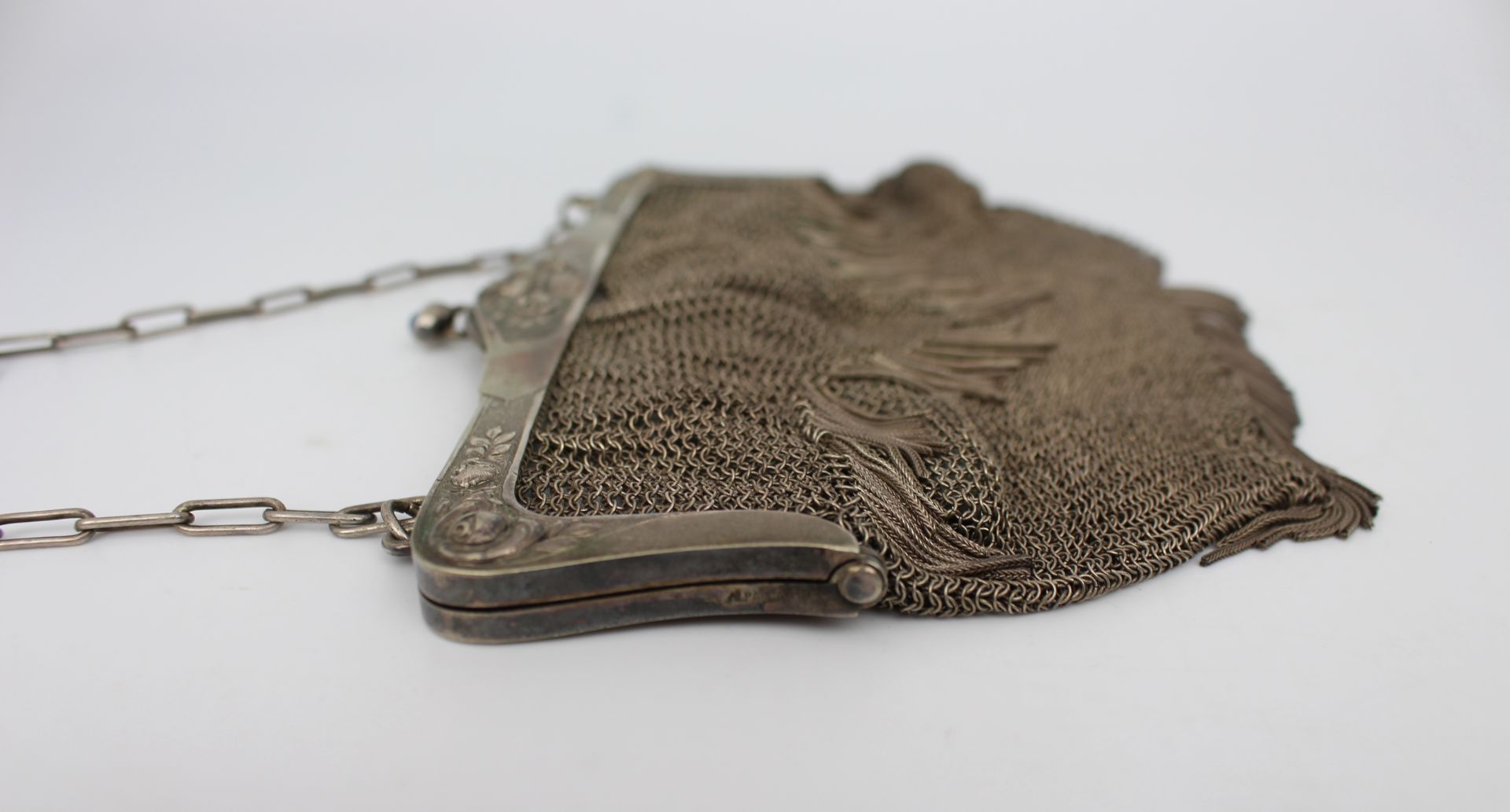 Art Nouveau Alpacca Chainmail Purse c.1900 - Image 3 of 5