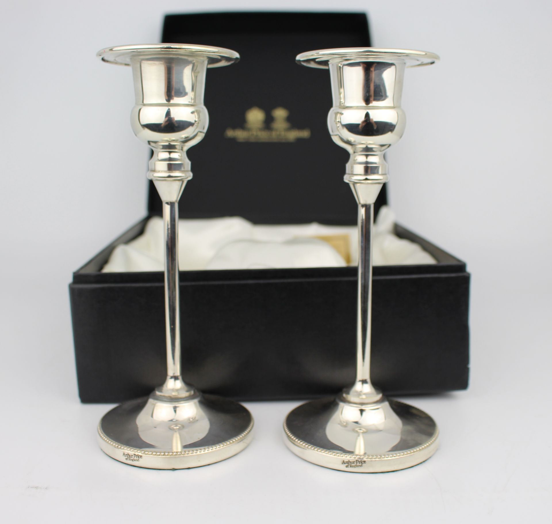 Cased Pair of Arthur Price Silver Plated Candlesticks - Image 3 of 5