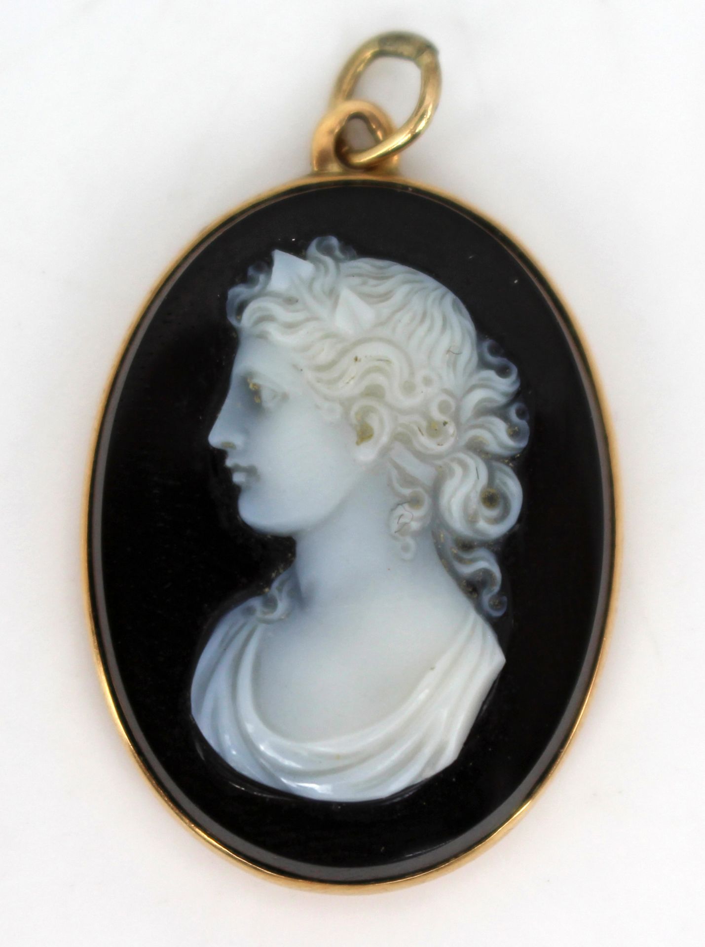 Antique Blue Agate Cameo Gold Pendant c.1910