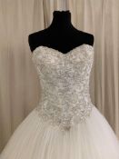 Ladybird Bridal Style 218003 Size 14 To 16 Ivory Ballgown Wedding Dress