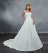 Mary's Bridal wedding dress in size 10 to 12
