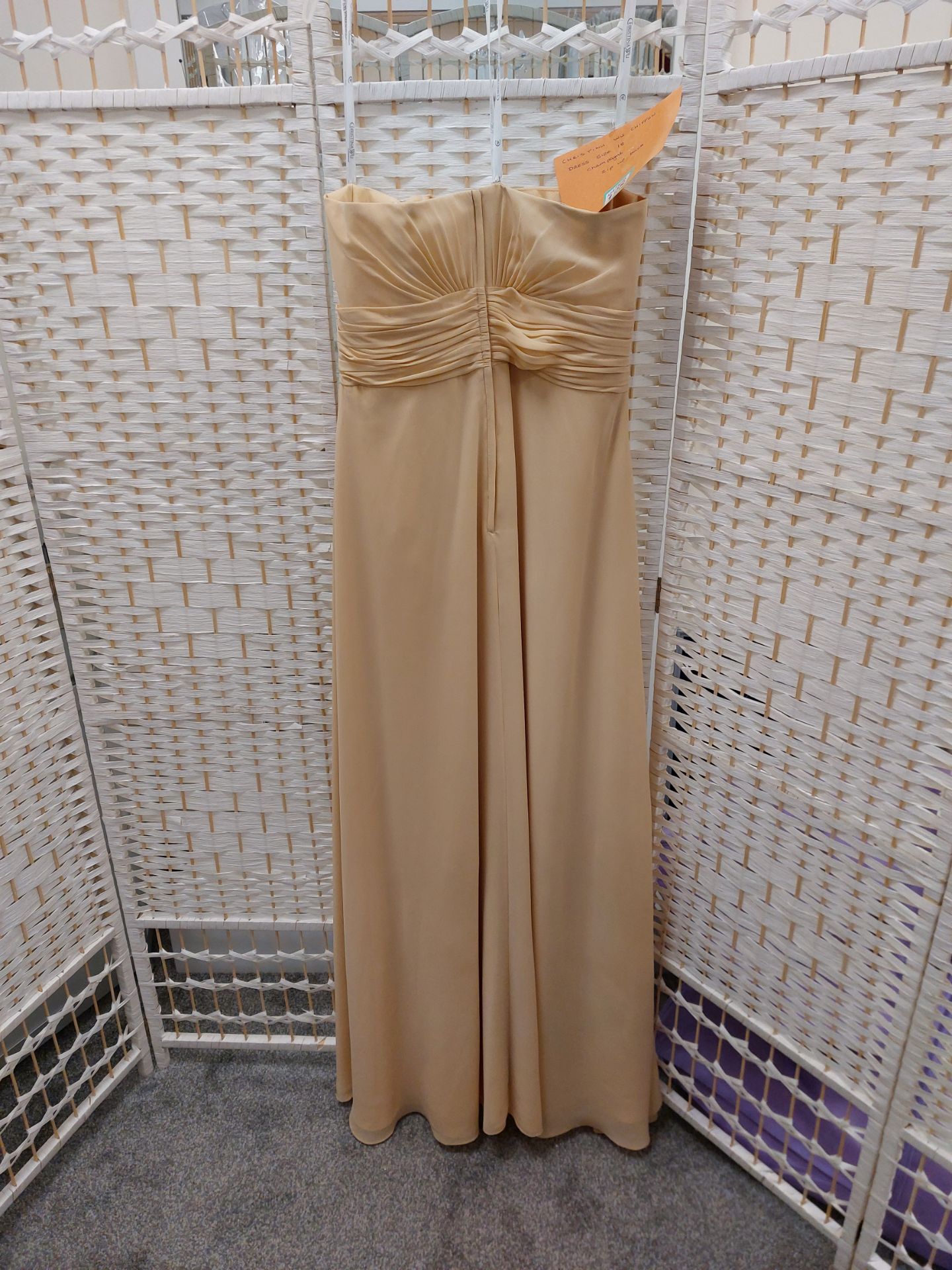 Christina Wu Champagne chiffon prom or cruise dress size 18 - Bild 2 aus 6