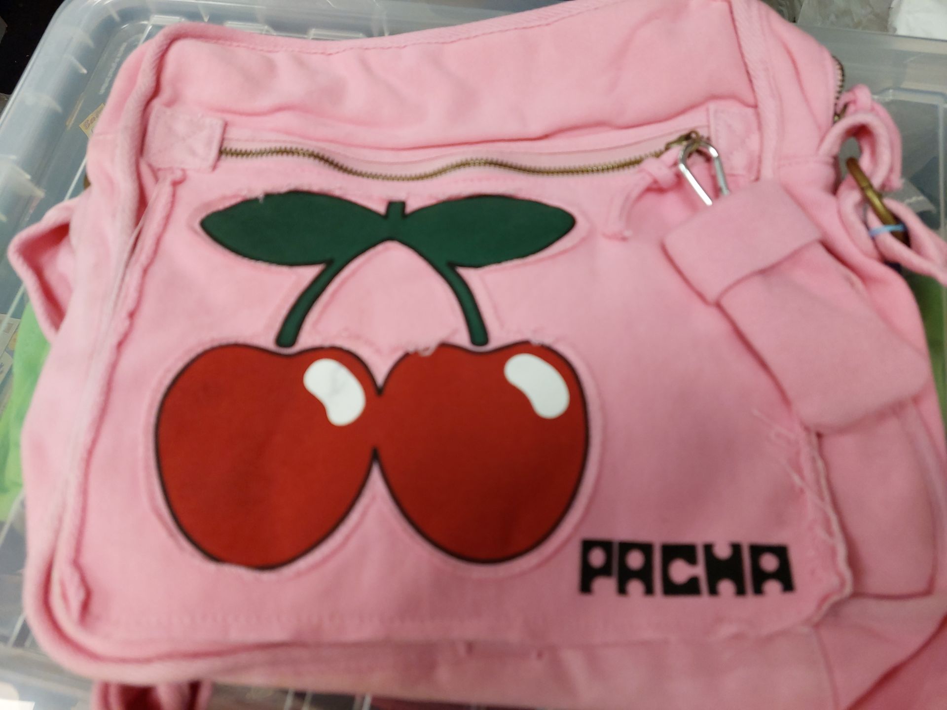 Pink Pacha Bag. Slight Discolouration On Back - Image 2 of 5