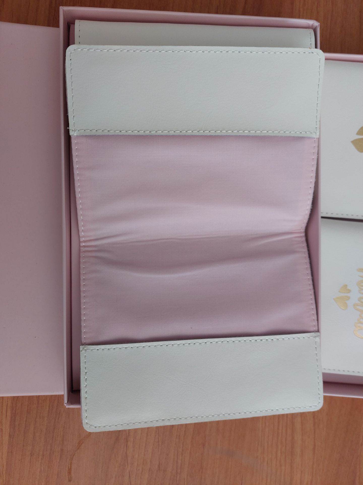 Wedding Passport Covers, 2 Sets of 2 - Image 6 of 6