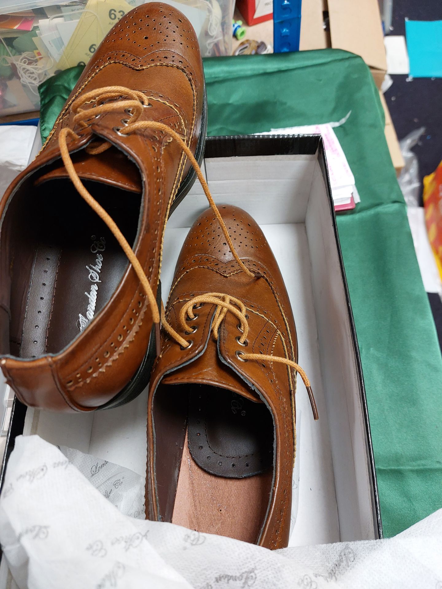 Brown Shoes Size 9 - Image 3 of 3