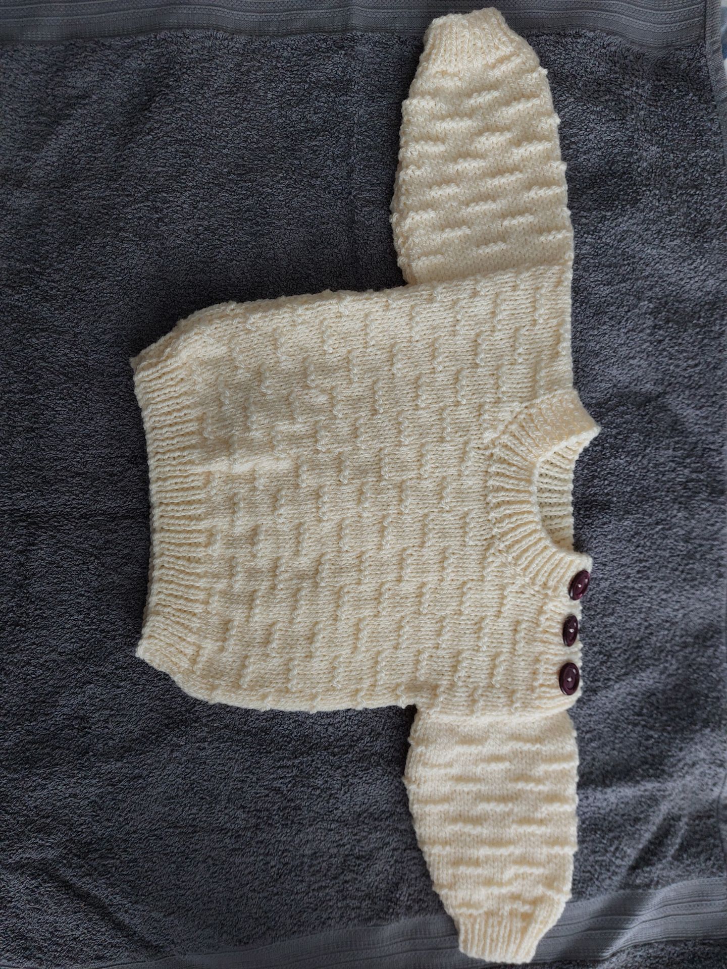Hand Knitted Baby Jumper - Image 4 of 4