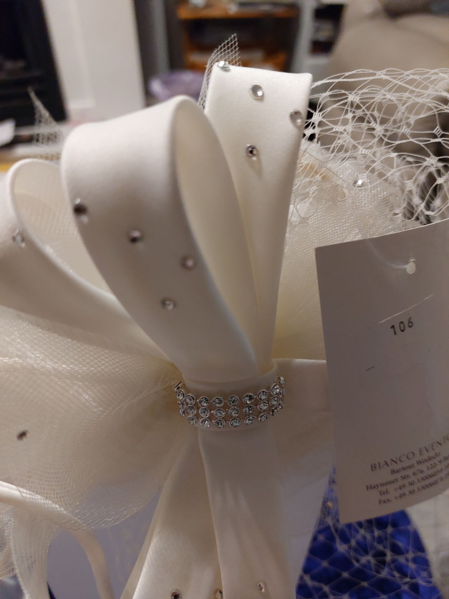 Fascinator Ivory With Veiling - Image 5 of 5