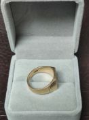 9Ct Gold Gent's Ring. Size T ½. Approximately 7G.