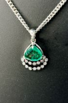 Beautiful Natural Emerald Pendant With Diamonds & Platinum 950