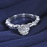 14 K / 585 White Gold Solitaire Diamond Ring