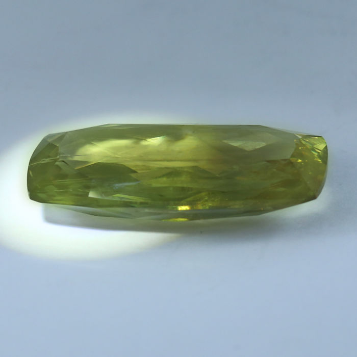 GIA Certified 34.26ct. Colour Change Diaspore - Turkey - Image 6 of 9