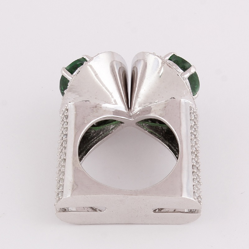 14 K / 585 White Gold Designer Tsavorite Garnet (GIA Certified) & Diamond Ring - Image 7 of 8