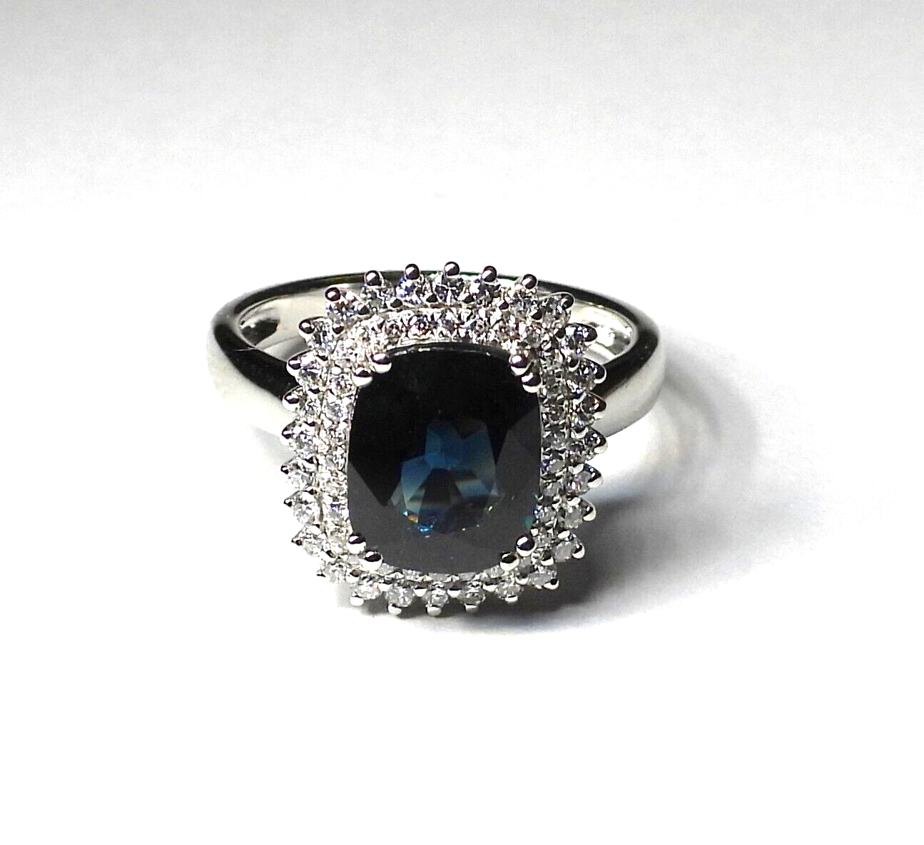 Untreated Vivid Teal Blue 3.88 TCTW ""VS"" Sapphire & Diamonds Ring - Image 5 of 6