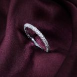 14 K / 585 White Gold Diamond Band Ring