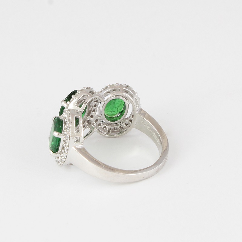 14 K / 585 White Gold Designer Tsavorite Garnets & Diamond Ring - Image 5 of 5