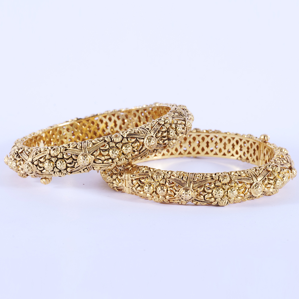 18 K / 750 Yellow Solid Gold Bracelet / Bangle Pair ( Hand Made ) - Image 3 of 4