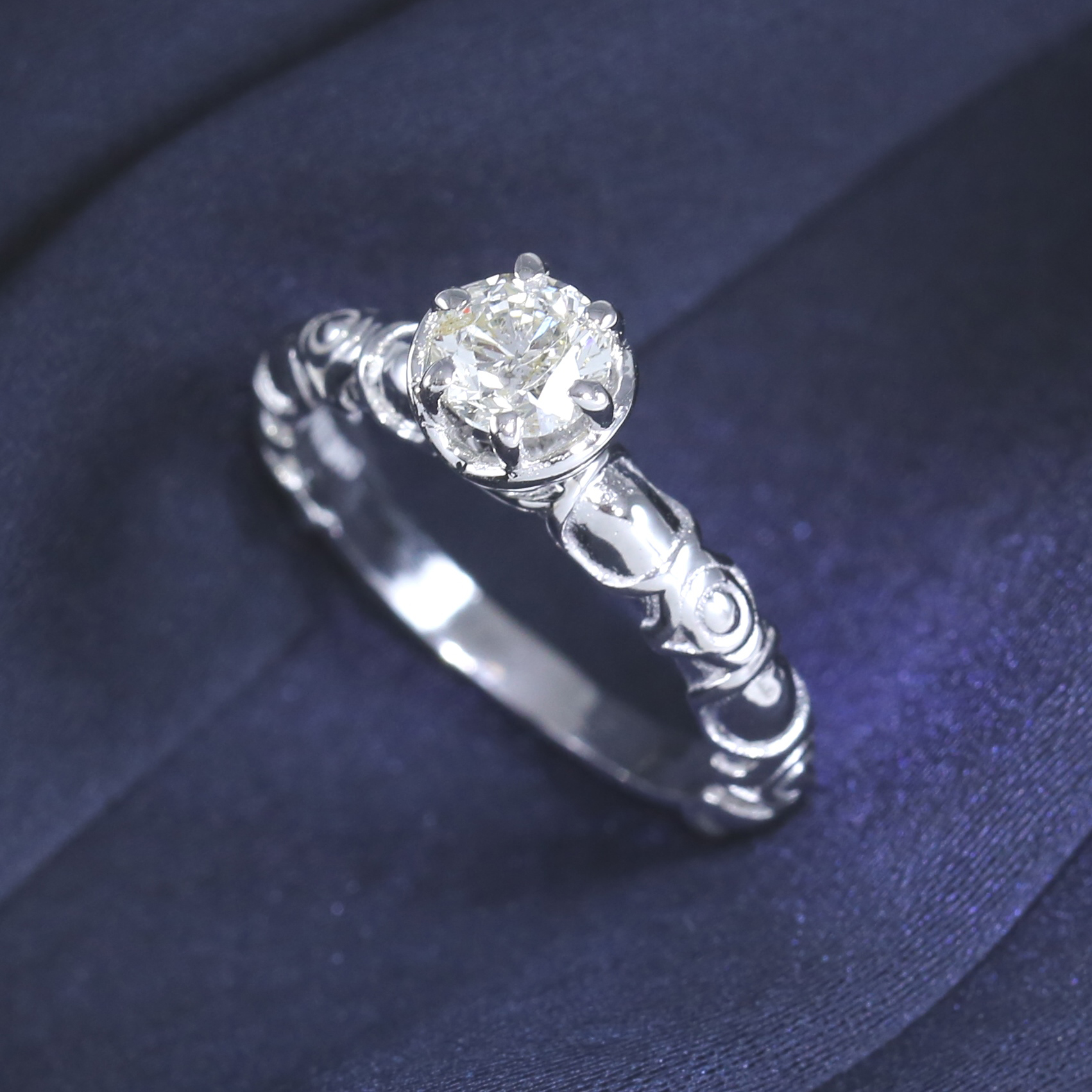 14 K / 585 White Gold Solitaire Diamond Ring - Image 9 of 9