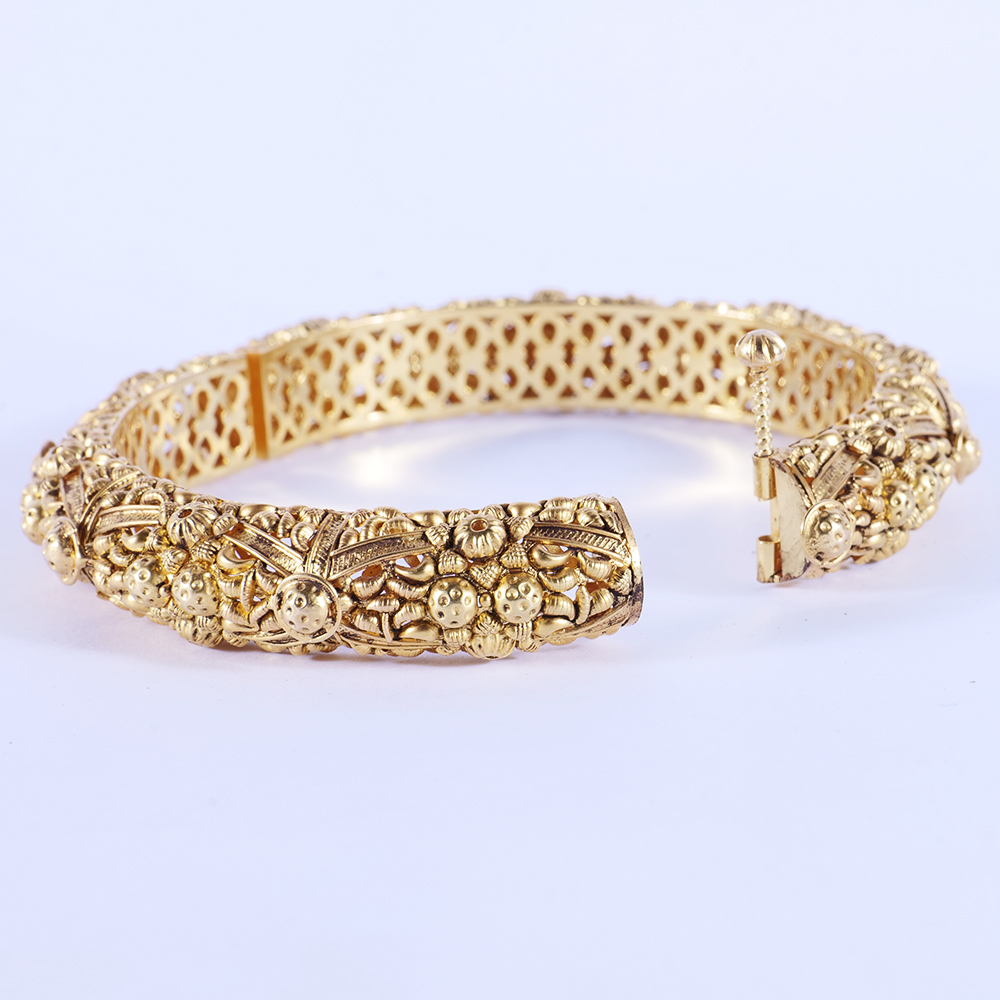 18 K / 750 Yellow Solid Gold Bracelet / Bangle Pair ( Hand Made ) - Image 2 of 4