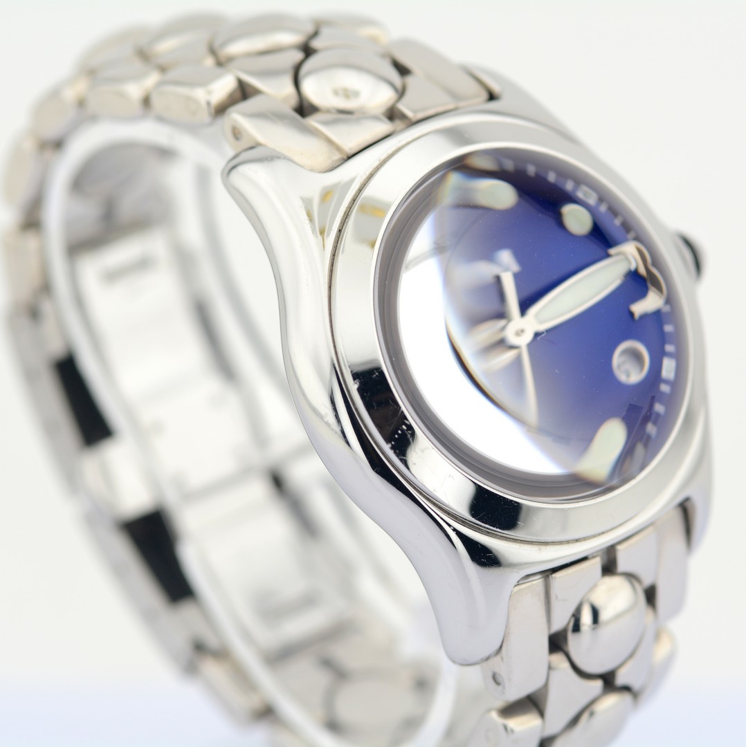 Corum / Bubble - Ladies Steel Wristwatch - Image 4 of 8