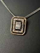 Beautiful Natural 0.40 CT VS Diamond Pendant With 18k Yellow Gold