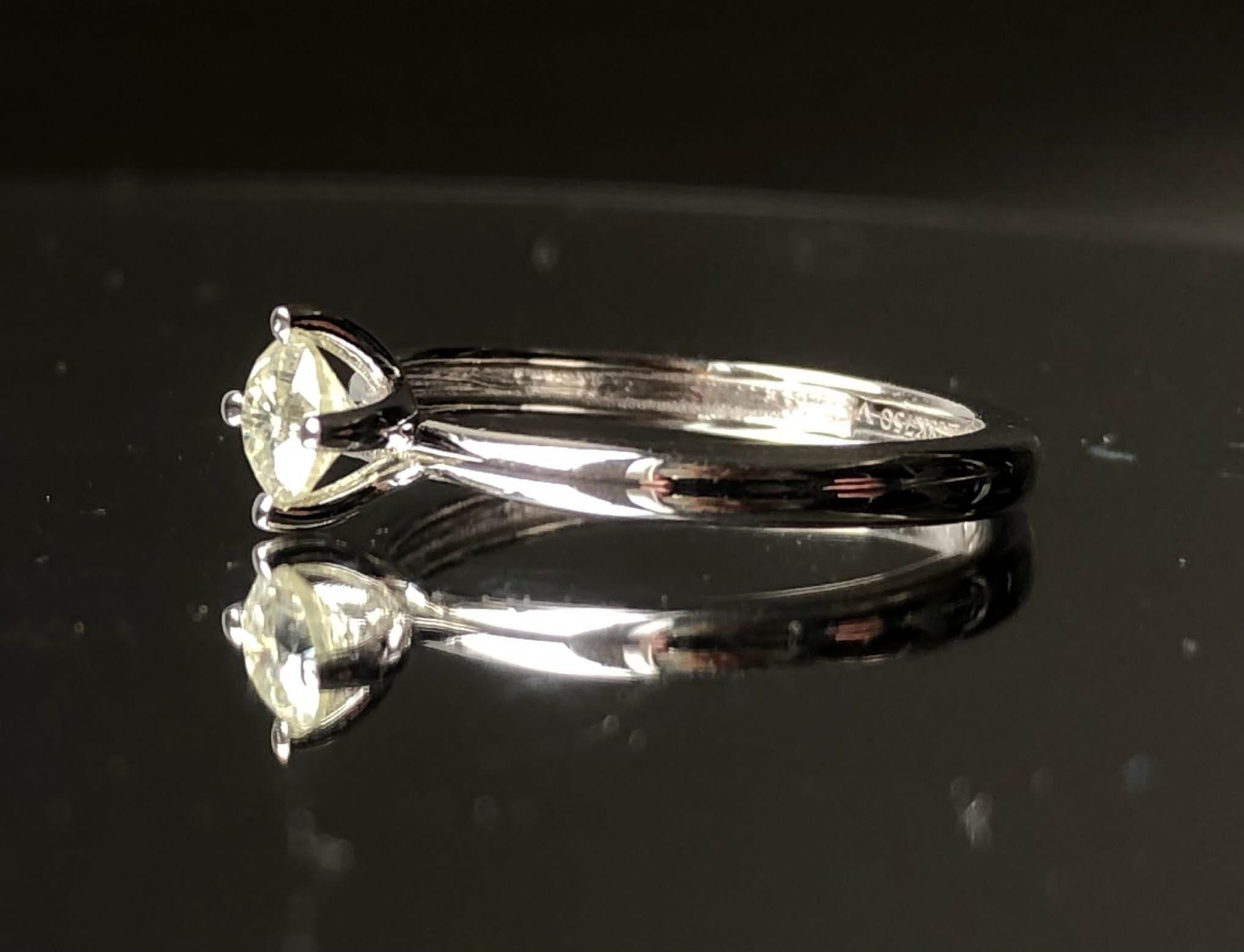 Beautiful Natural 0.42CT S1 Diamond Ring With 18k Gold - Image 9 of 10