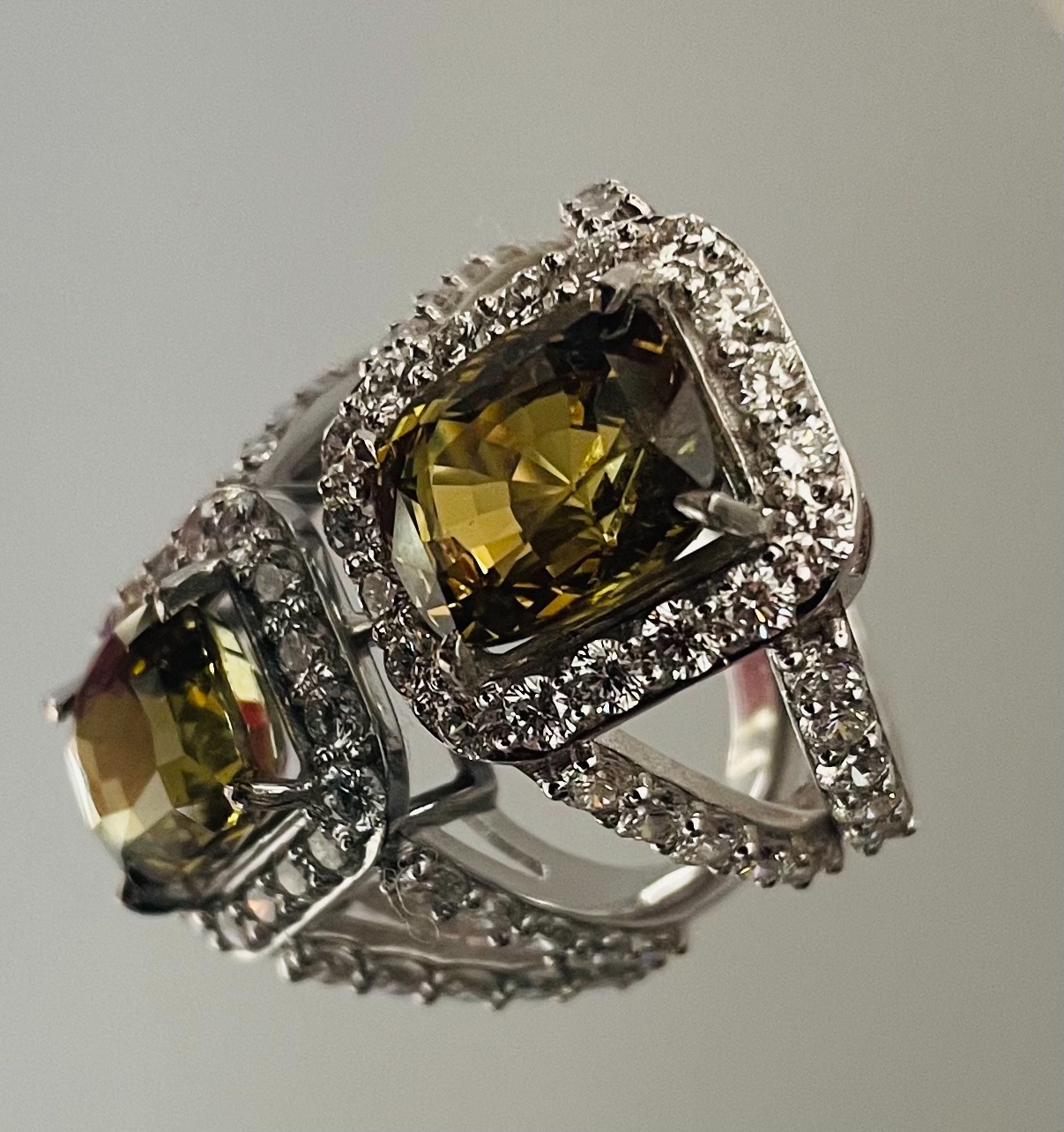 4.17Ct Natural Alexandrite Ring Unheated/Untreated with Diamonds & 18k Gold - Image 3 of 9