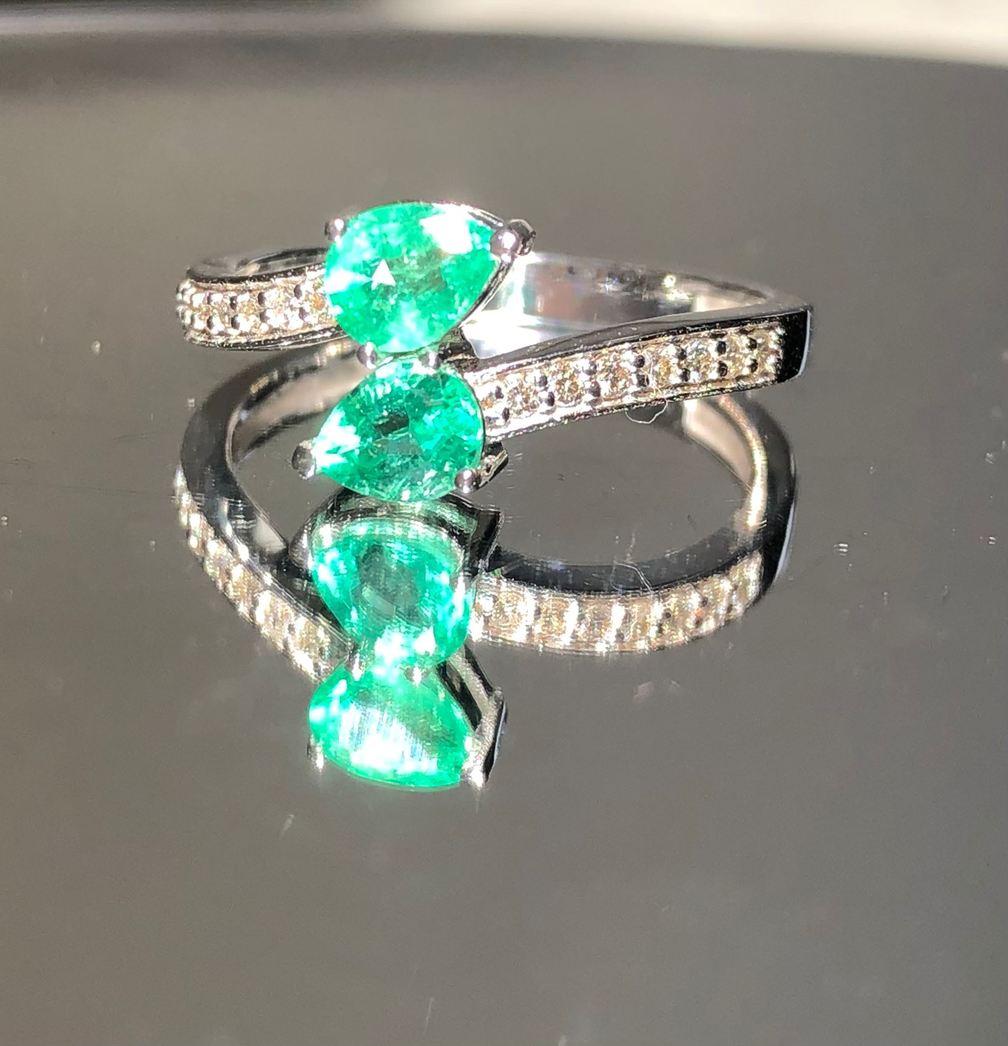 Slytherin Harry Potter Natural Emerald Ring With Natural Diamonds And 18k Gold - Image 7 of 8