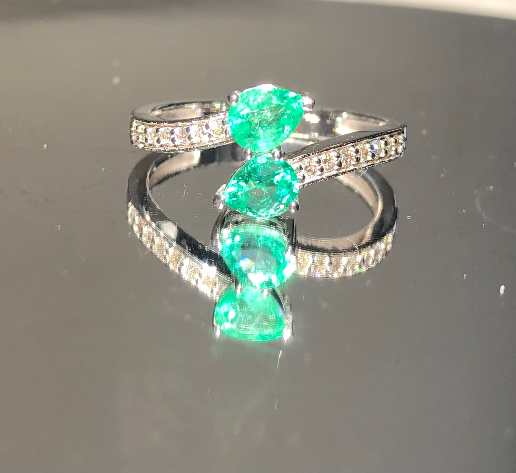 Slytherin Harry Potter Natural Emerald Ring With Natural Diamonds And 18k Gold - Image 6 of 8