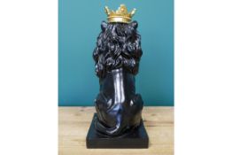 Black Sitting Majestic Lion Ornament