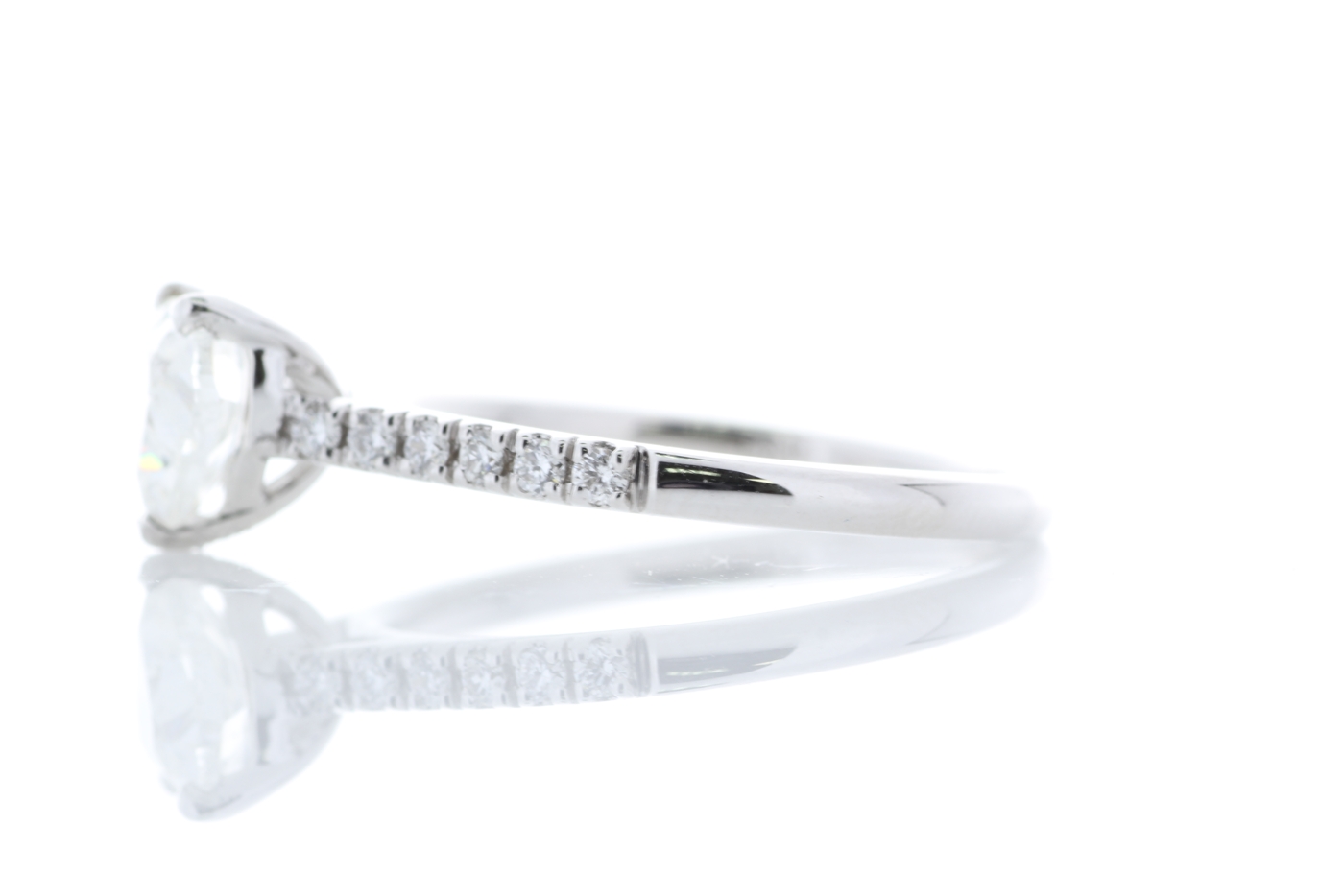 18ct White Gold Heart Shape Diamond Ring 1.17 Carats - Image 2 of 5