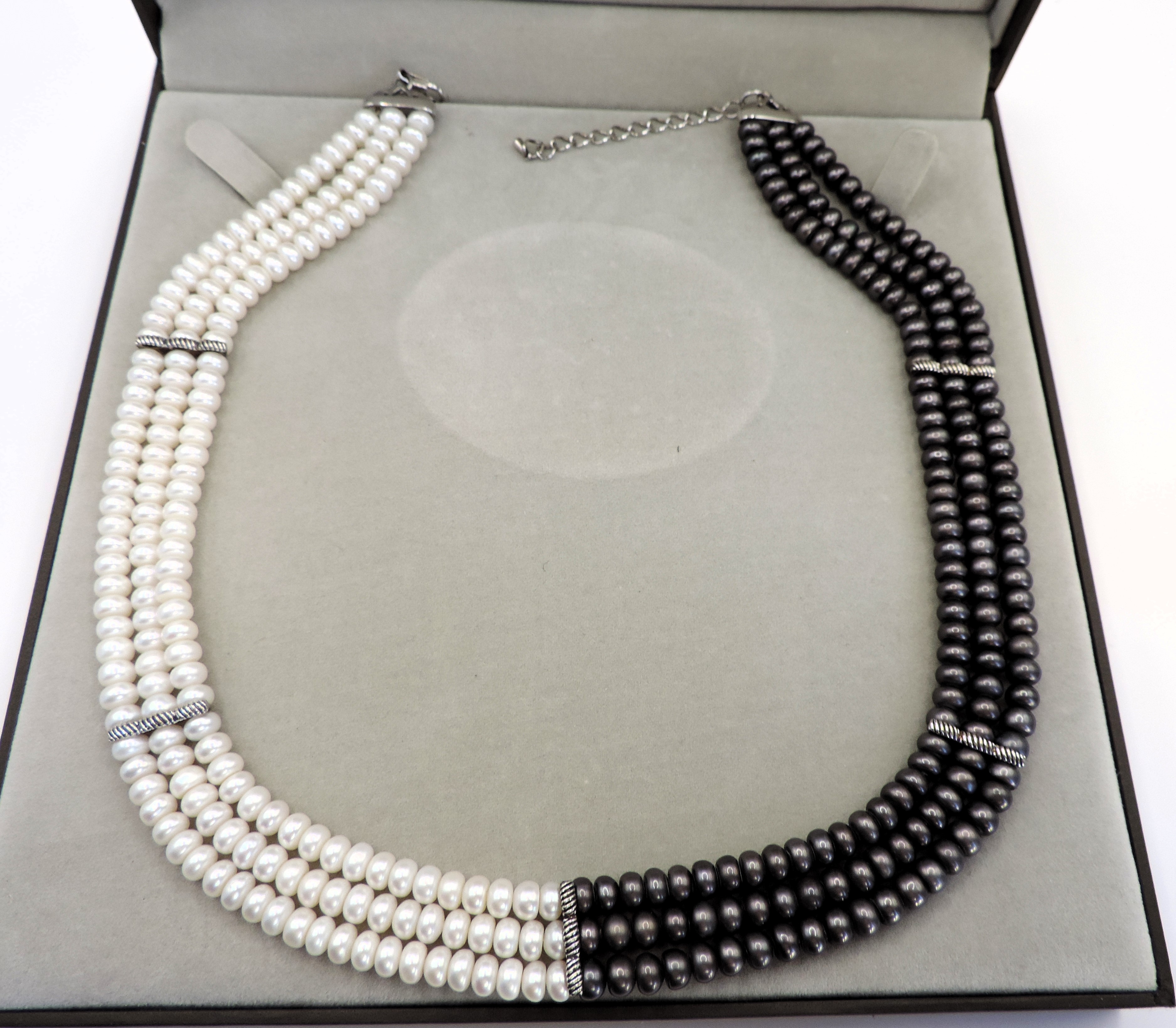 Cultured Pearl Necklace Silver Clasp New With Gift Box - Image 3 of 7