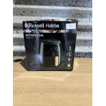 Russell Hobbs Satisfry Air Fryer Large 5L. RRP £90. Grade U