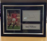 Garry Pallister Framed Photo with Signature