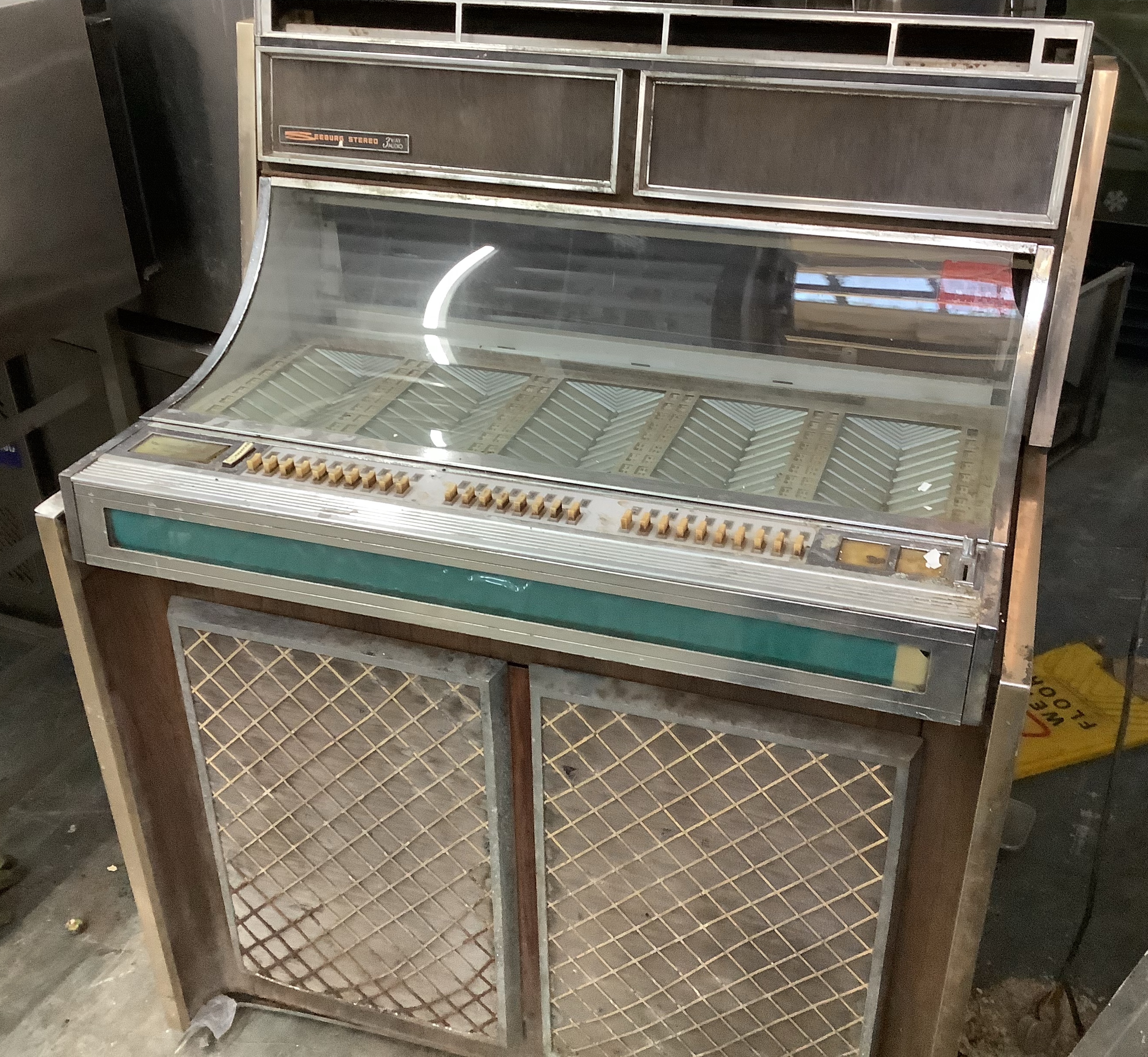 Seeburg Vintage Jukebox - Image 2 of 2