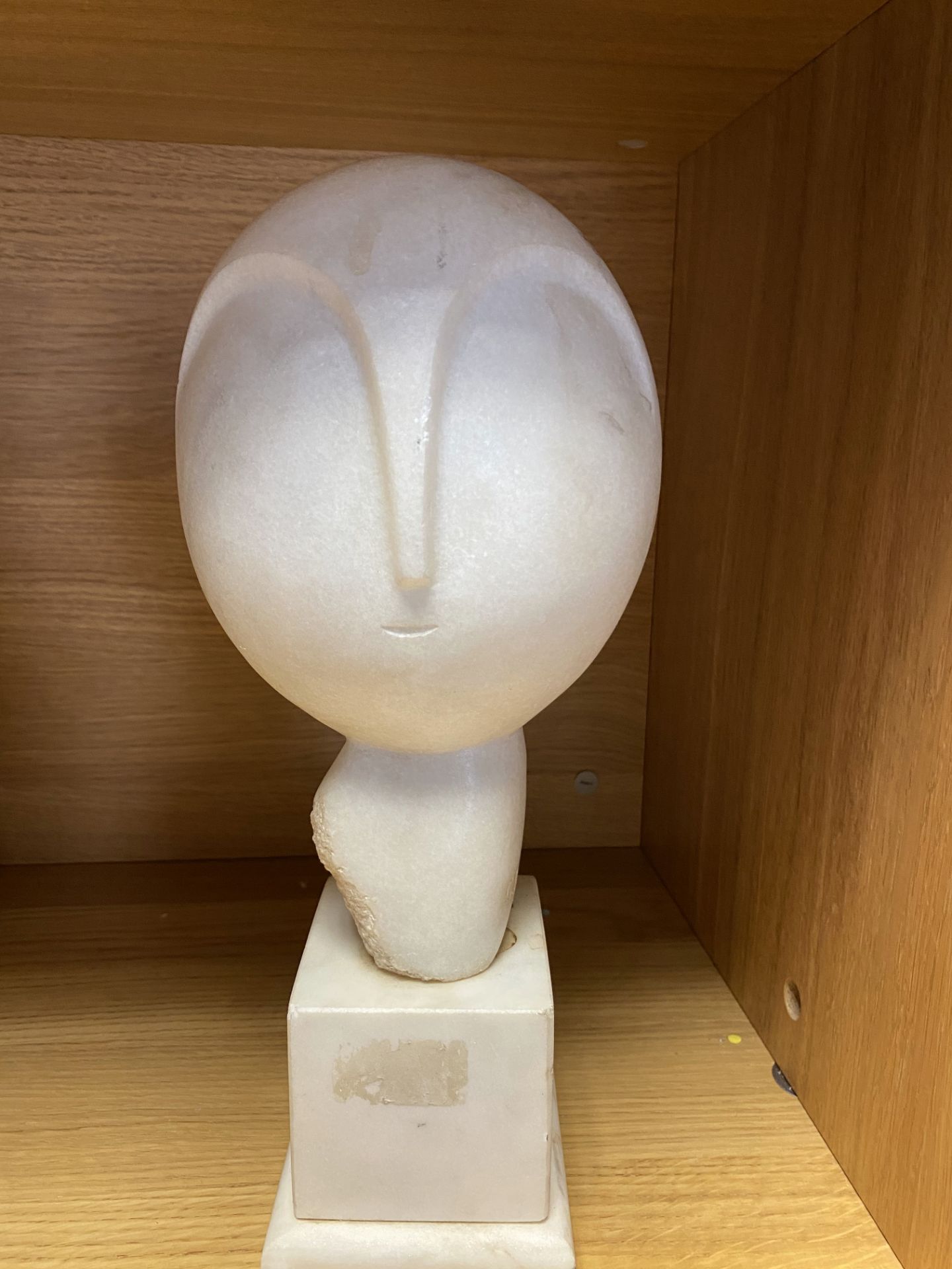 Constantin Brancusi (1876/1957) Marble Head Art Sculpture Signed and Dated 1939 - Image 7 of 18