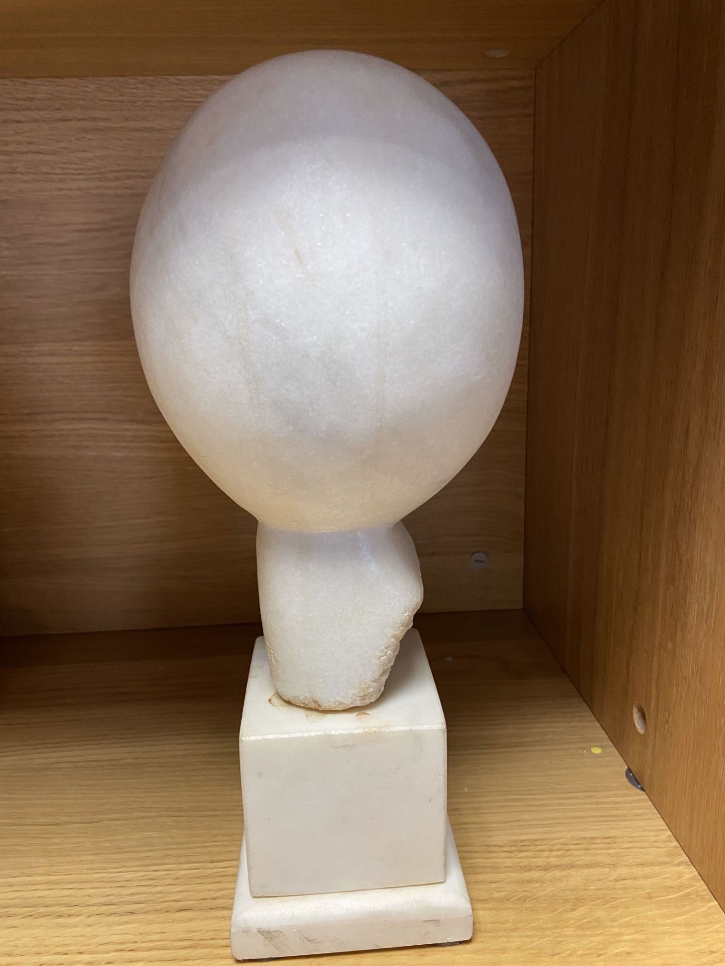 Constantin Brancusi (1876/1957) Marble Head Art Sculpture Signed and Dated 1939 - Image 3 of 18