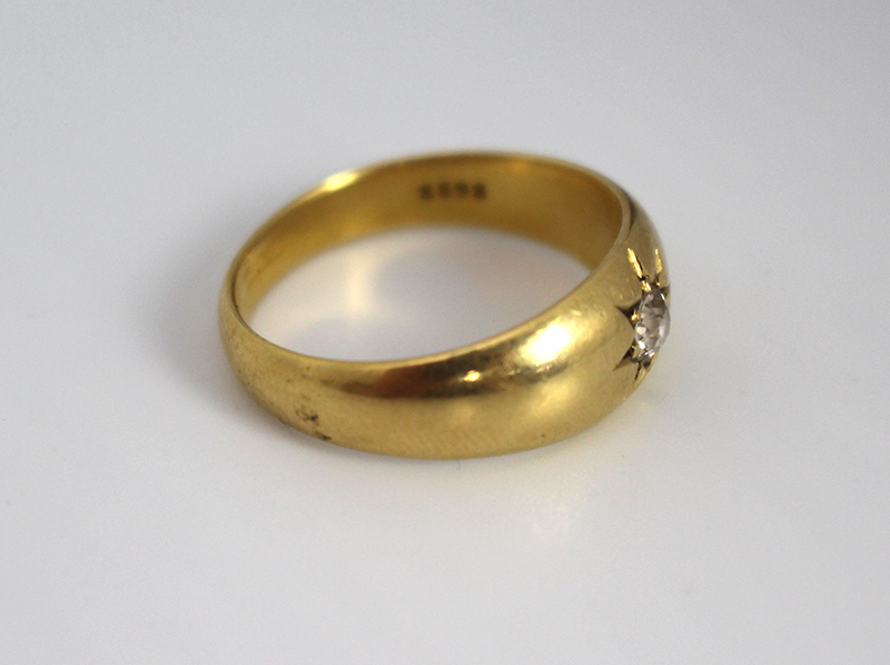 Diamond 18ct Yellow Gold Signet Ring - Image 4 of 4