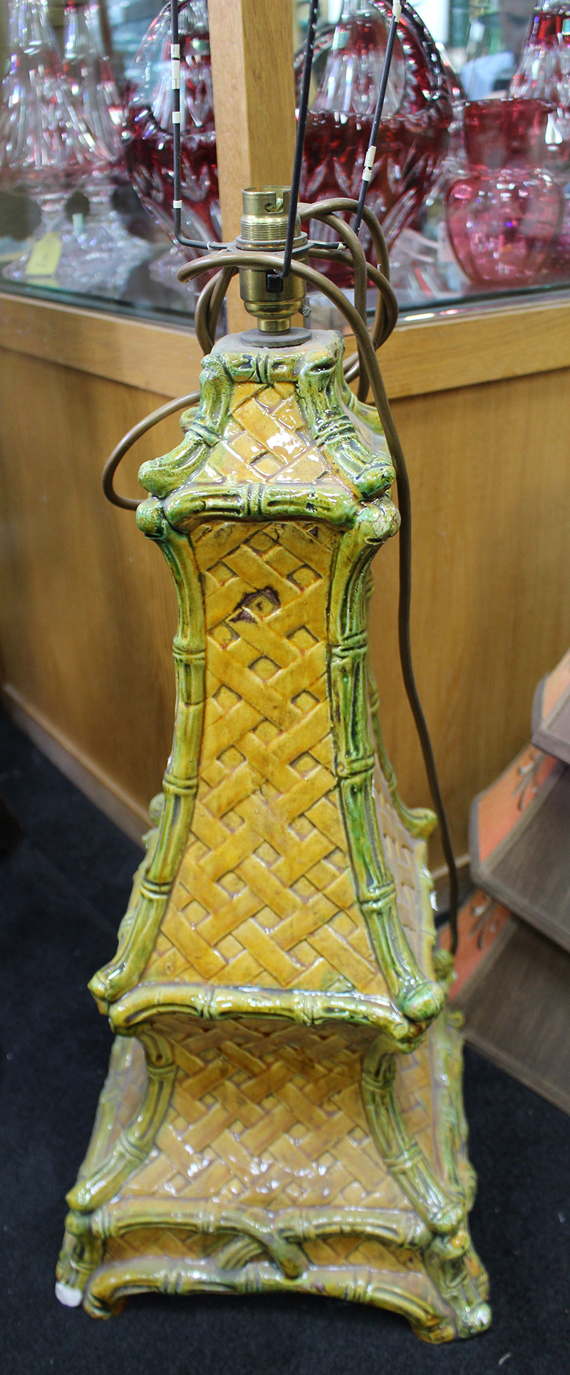 Decorative Ceramic Table Lamp - Image 2 of 4