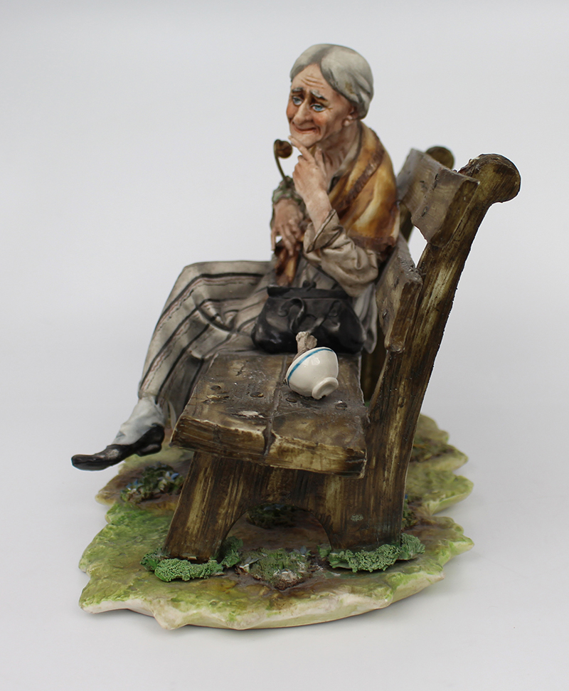 Capodimonte Lady Tramp on Bench - Image 3 of 5