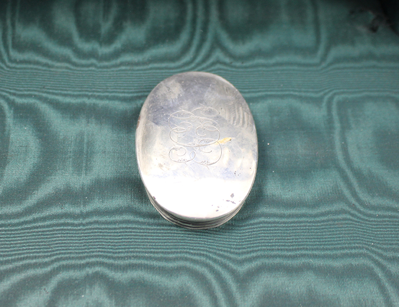 Early 20th c. Cased Silver Travelling Vanity Case by Walker & Hall - Image 6 of 16