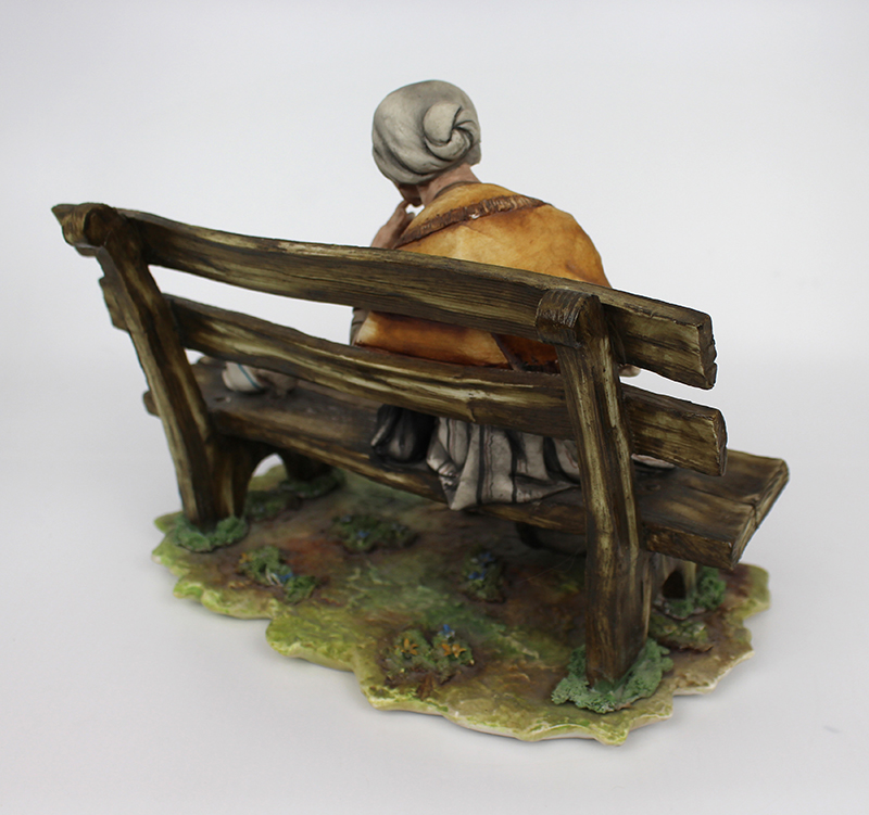 Capodimonte Lady Tramp on Bench - Image 5 of 5