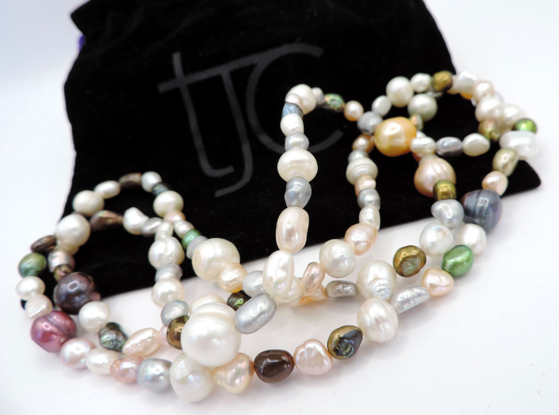 36 Inch Multi Colour Cultured Pearl Necklace New with Gift Pouch