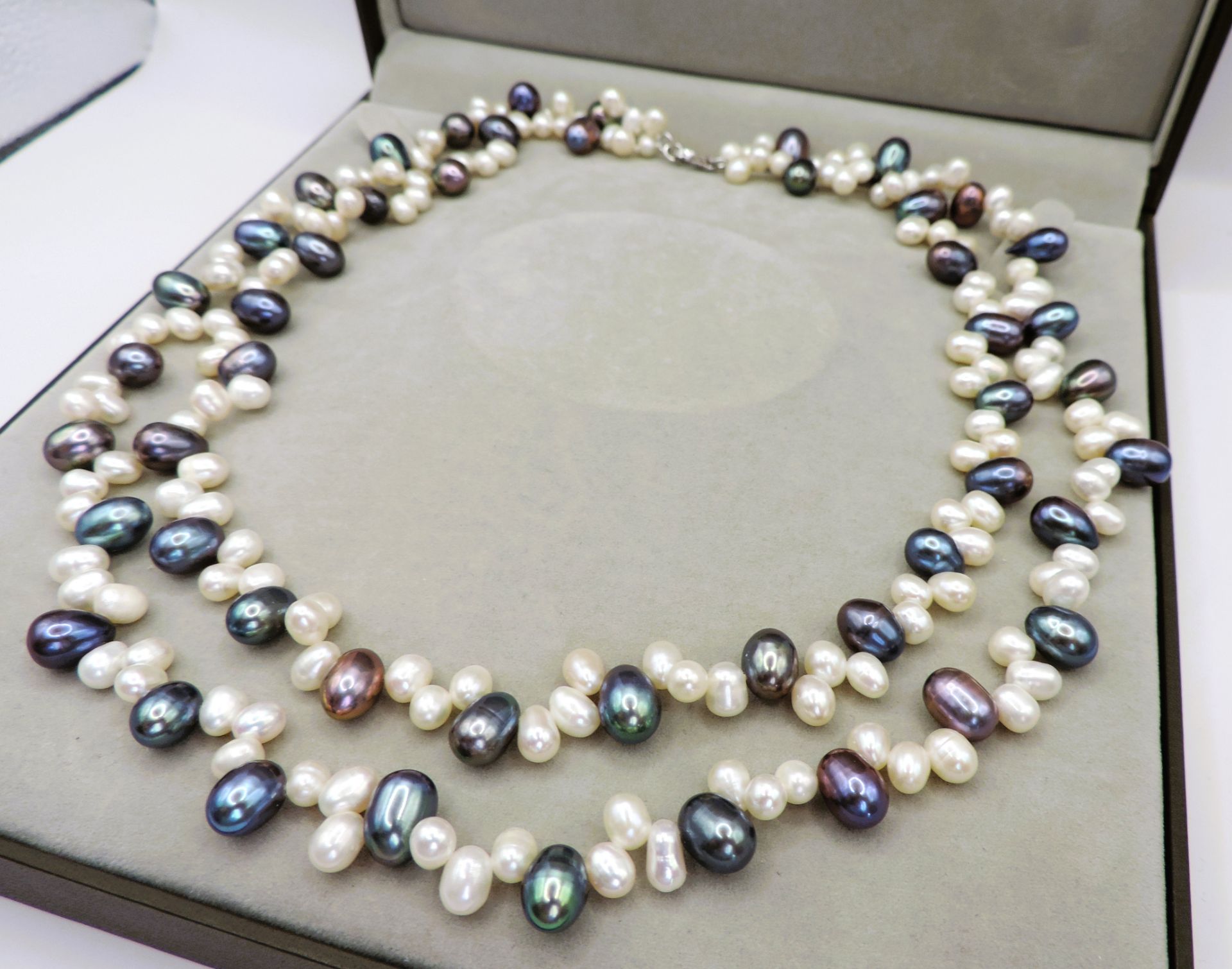 Cultured Pearl Necklace Silver Clasp New with Gift Box - Image 2 of 4