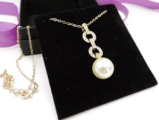 Pearl and Crystal Necklace New with Gift Box