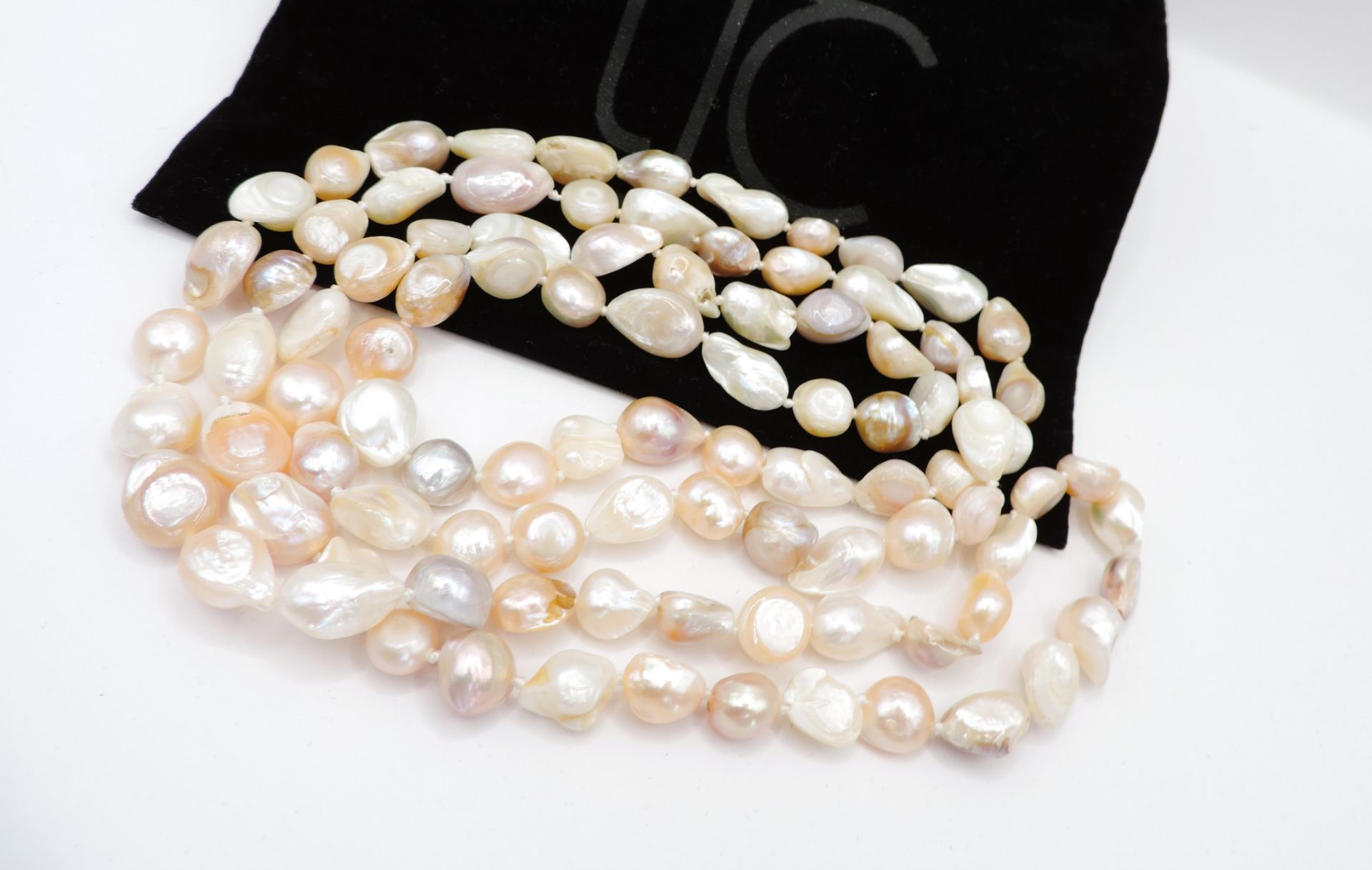 44 inch Opera Length Cultured Pearl Necklace New with Gift Pouch - Image 2 of 3